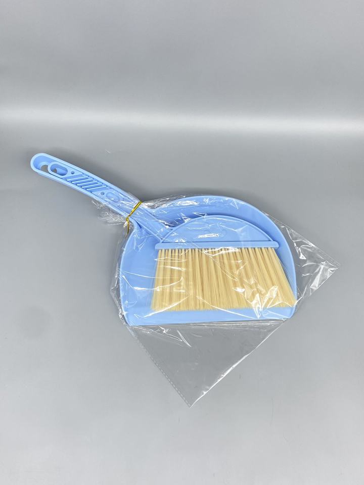 Dustpan combination