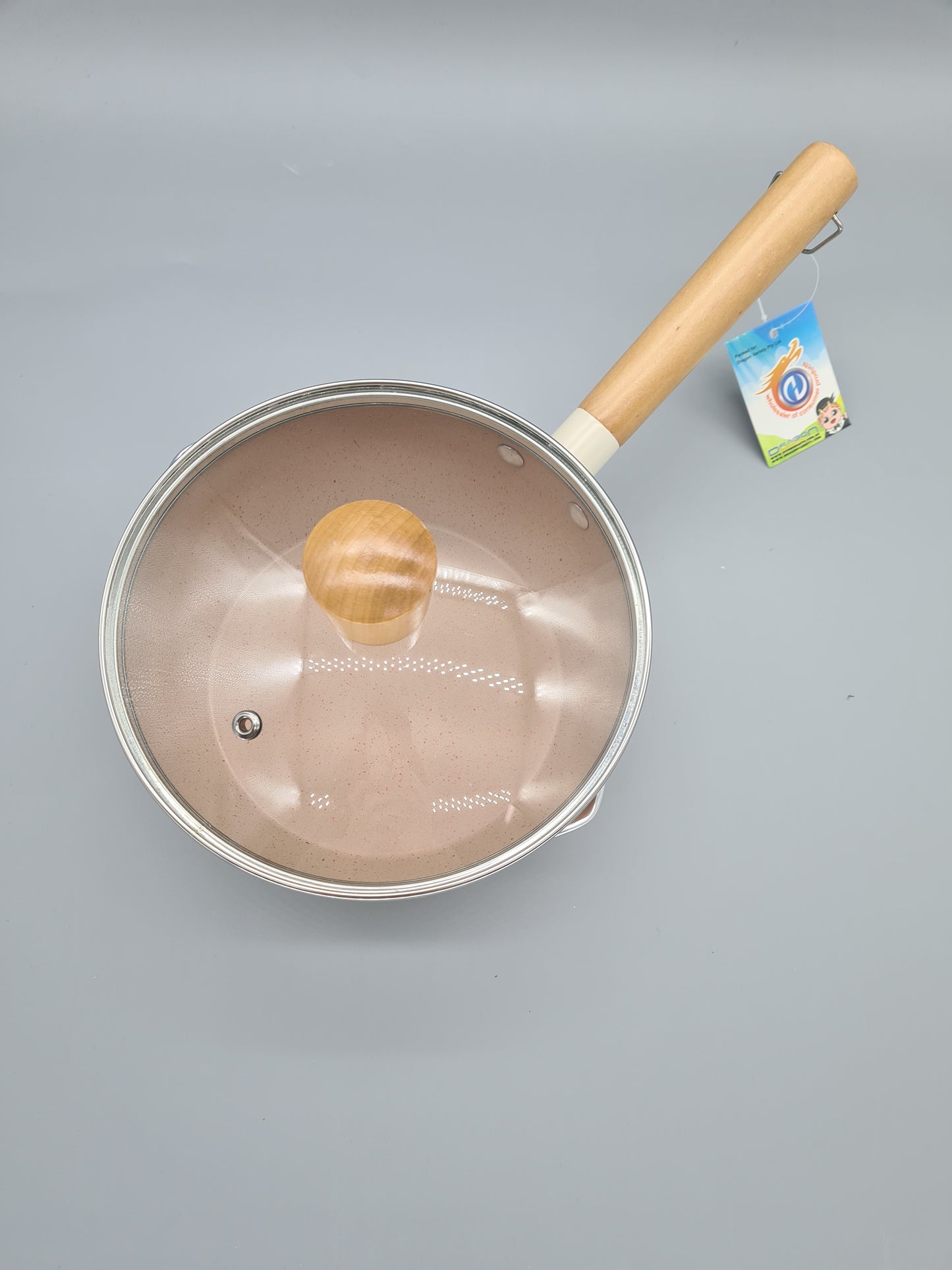 18cm Pink sauce pan w cap