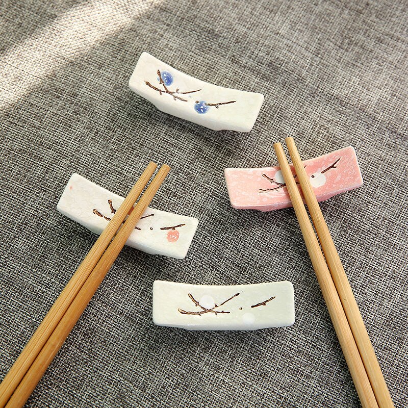 Chopstick Holder Chinese Plum Blossom Chopstick Pillow Ceramic Chopsticks Rest Hotel Restaurant Korean Kitchen Supplies