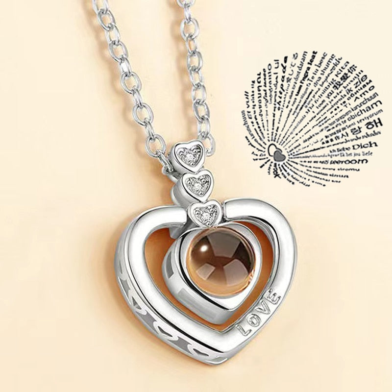 Projection Necklace 100 Languages I Love You Pendant Jewelry For Lover Girlfriend 2022 Trendy Couple Romantic Cute Accessories